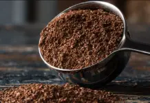 Si possono macinare i chicchi di caffè in un robot da cucina