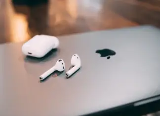 Come collegare gli AirPods al Mac