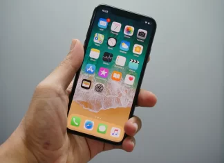 Come togliere la preferenza a un contatto su un iPhone