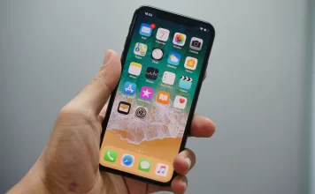 Come togliere la preferenza a un contatto su un iPhone